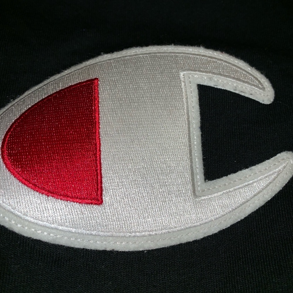 Champion blk Tee